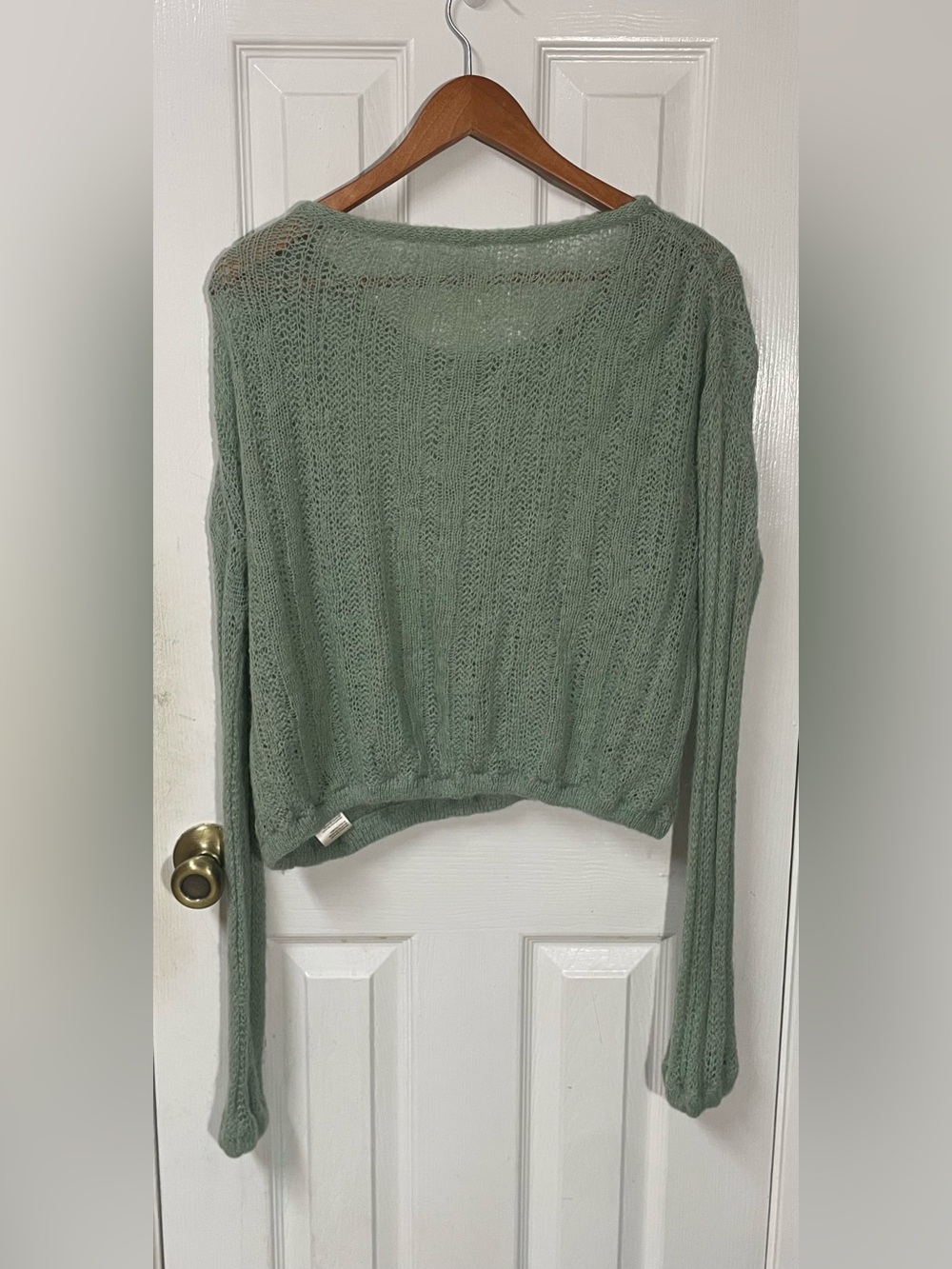Free People Sweater Small Light Green Boho Wool Alpaca Transition Knit Crop? - Picture 3 of 10